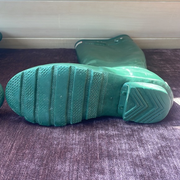 Hunter Original Tall Rain Boot, Green, 37 - Picture 8 of 9